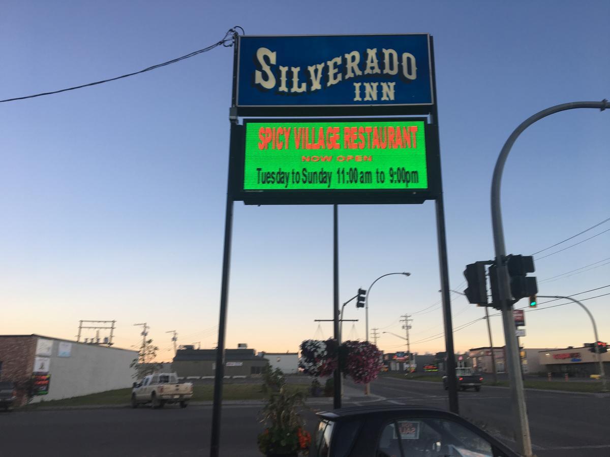 The Silverado Inn Dawson Creek Zewnętrze zdjęcie